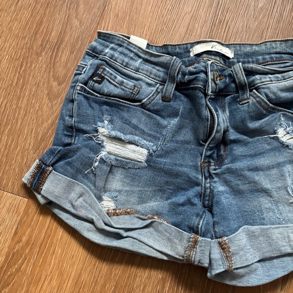 KanCan Denim Distressed Cuffed Women's Micro Shorts W26 - Picture 2 of 7
